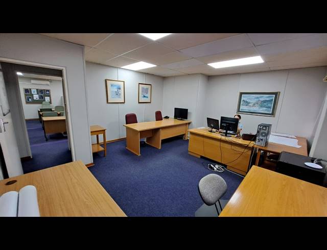 200M² BUSINESS FOR SALE IN EMPANGENI CENTRAL